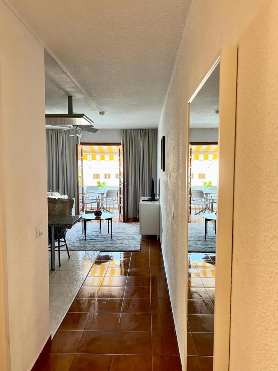 Coconut Apartament In Garden City Playa Feñabe Bagian luar foto