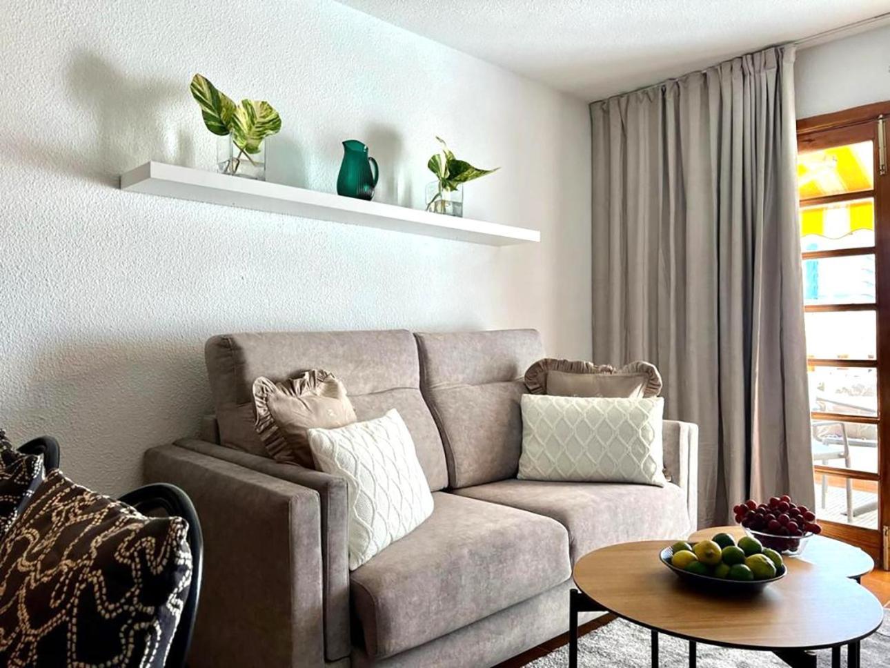 Coconut Apartament In Garden City Playa Feñabe Bagian luar foto