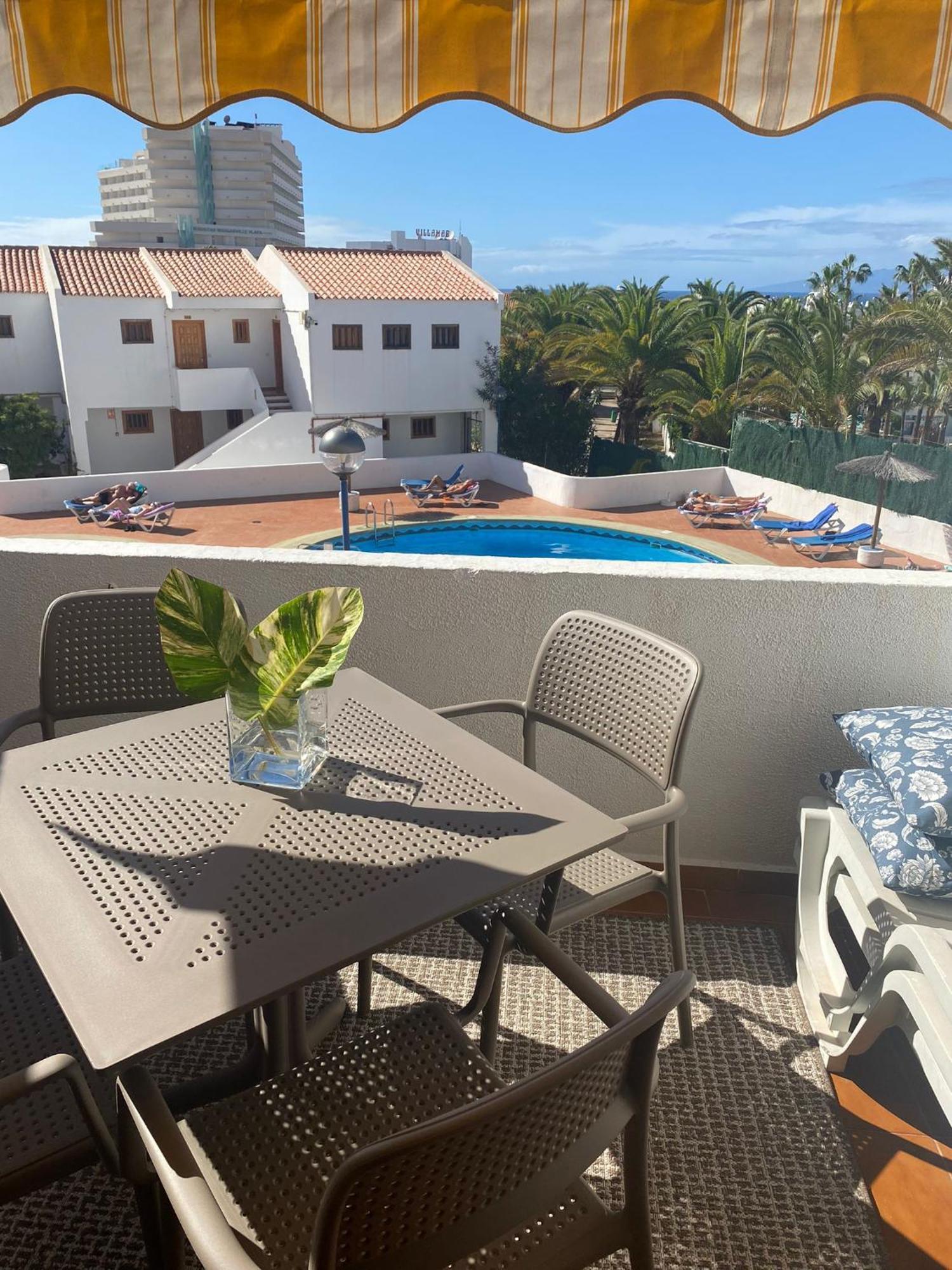 Coconut Apartament In Garden City Playa Feñabe Bagian luar foto