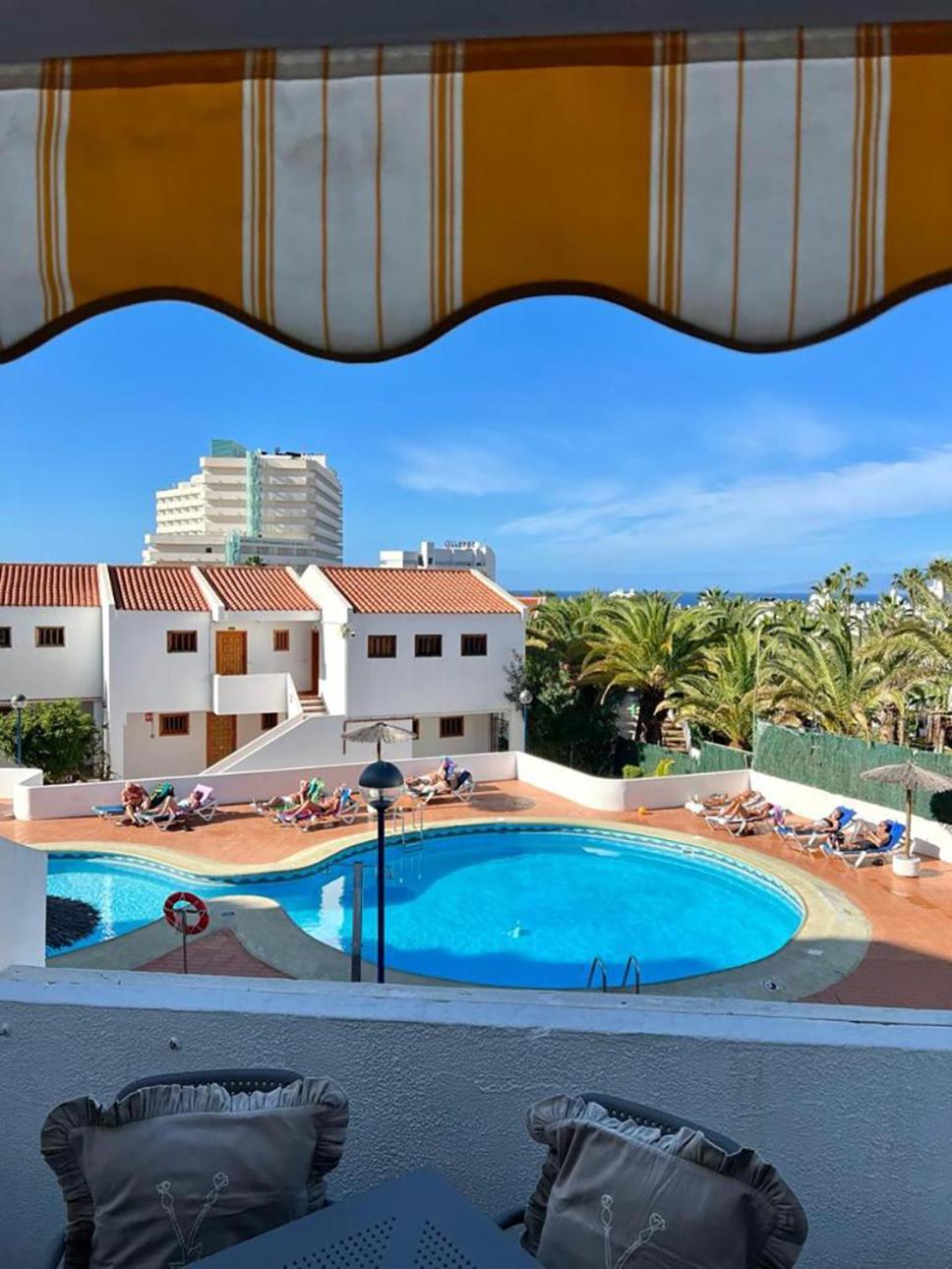 Coconut Apartament In Garden City Playa Feñabe Bagian luar foto